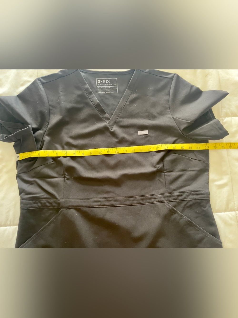 Figs Adra Slim V-Neck Scrub Top - Picture 11 of 12